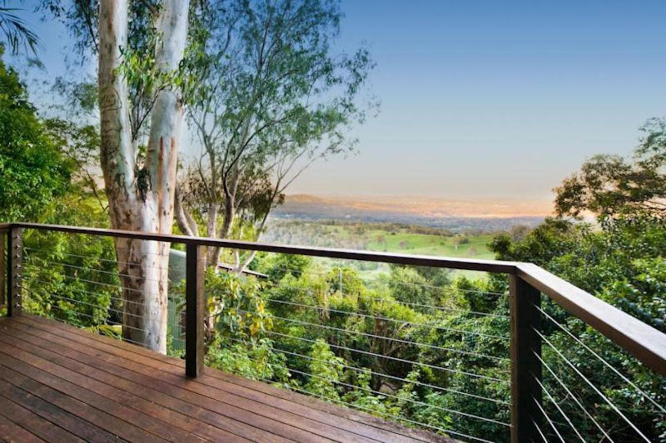 Treetops Seaview Montville Extérieur photo